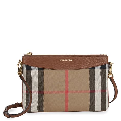 porta trucchi burberry|burberry clutch.